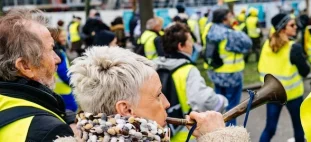 Démocratiquement vôtre, (3/3). La grande maladie de la démocratie ou le miracle démocratique. ?